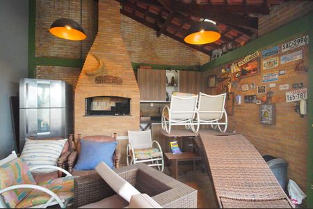 Casa à venda com 350m², 2 quartos e 5 vagasÁrea comum