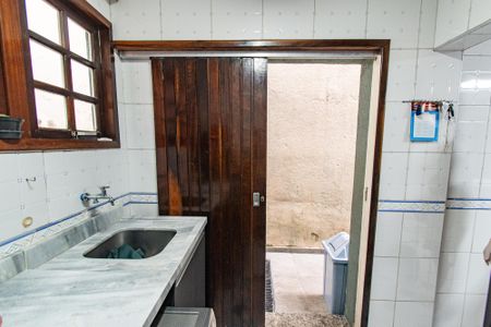 Apartamento à venda com 200m², 6 quartos e 1 vagaÁrea de Serviço