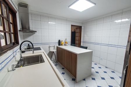 Apartamento à venda com 200m², 6 quartos e 1 vagaCozinha