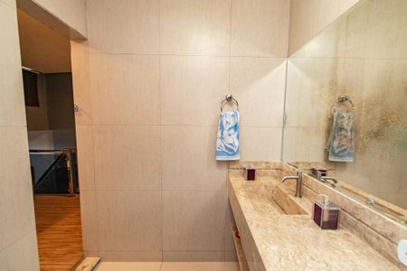 Apartamento à venda com 200m², 6 quartos e 1 vagaCasa 2 Banheiro da Suíte