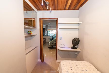 Apartamento à venda com 200m², 6 quartos e 1 vagaCasa 2 Quarto 4