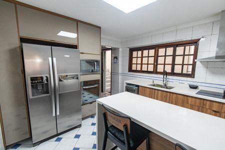 Apartamento à venda com 200m², 6 quartos e 1 vagaCozinha