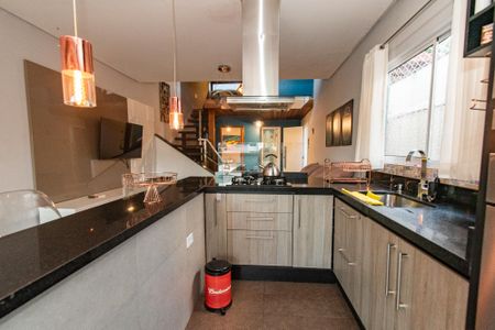 Apartamento à venda com 200m², 6 quartos e 1 vagaCasa 2 Cozinha