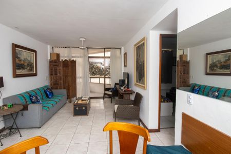 Apartamento para alugar com 81m², 2 quartos e sem vaga Apartamento para alugar com 81m², 2 quartos e sem vagaSala