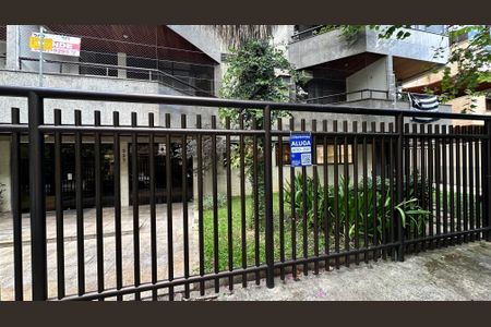 Apartamento para alugar com 81m², 2 quartos e sem vaga Apartamento para alugar com 81m², 2 quartos e sem vagaPlaquinha