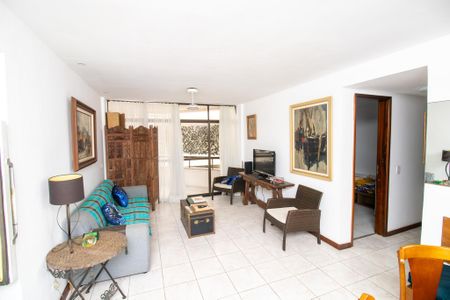 Apartamento para alugar com 81m², 2 quartos e sem vaga Apartamento para alugar com 81m², 2 quartos e sem vagaSala