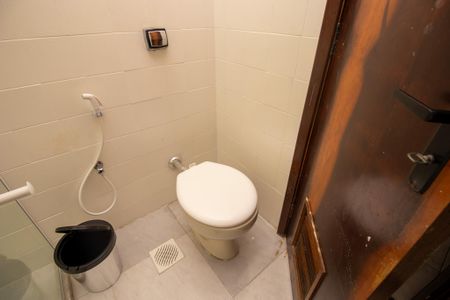 Apartamento para alugar com 81m², 2 quartos e sem vaga Apartamento para alugar com 81m², 2 quartos e sem vagaBanheiro Social
