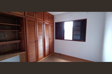 Casa à venda com 180m², 2 quartos e 2 vagasQuarto 1