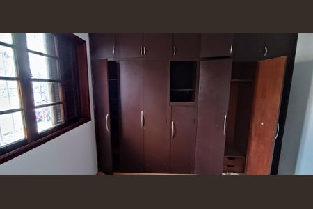 Casa à venda com 180m², 2 quartos e 2 vagasQuarto 3