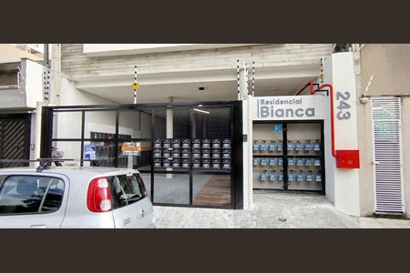 Apartamento para alugar com 43m², 2 quartos e sem vagaFachada + Placa