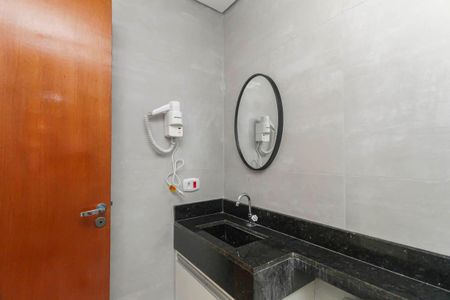 Apartamento para alugar com 43m², 2 quartos e sem vagaBanheiro