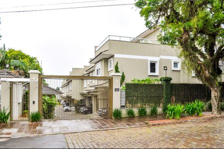 Casa de condomínio à venda com 265m², 3 quartos e 2 vagasFachada
