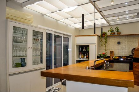 Casa de condomínio à venda com 265m², 3 quartos e 2 vagasCozinha