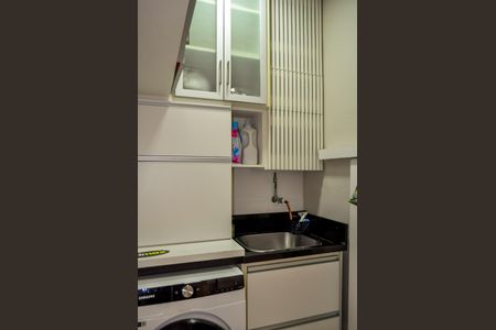 Casa de condomínio à venda com 265m², 3 quartos e 2 vagasÁrea de Serviço