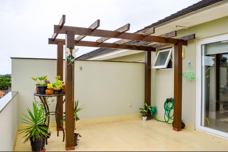 Casa de condomínio à venda com 265m², 3 quartos e 2 vagasCobertura