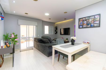 Apartamento à venda com 90m², 1 quarto e 1 vaga Apartamento à venda com 90m², 1 quarto e 1 vagaSala