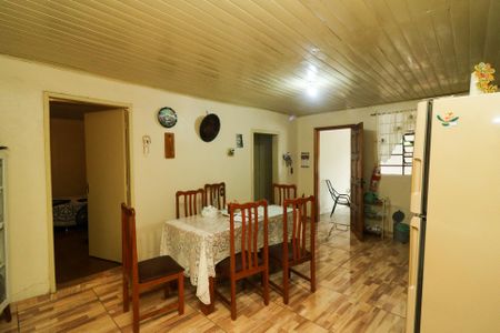 Casa à venda com 100m², 2 quartos e 2 vagasCozinha