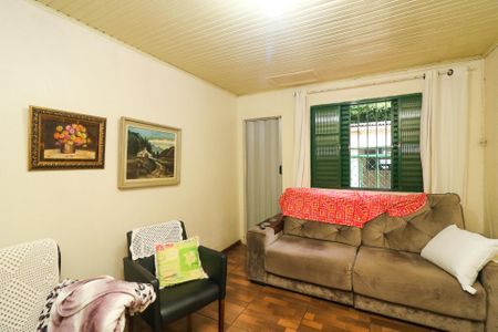 Casa à venda com 100m², 2 quartos e 2 vagasSala