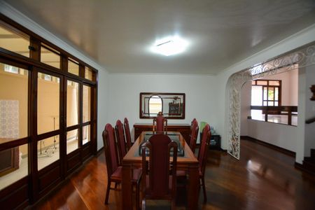 Casa à venda com 350m², 3 quartos e 4 vagasSALA DE JANTAR 