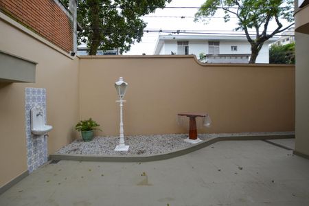 Casa à venda com 350m², 3 quartos e 4 vagasQUINTAL