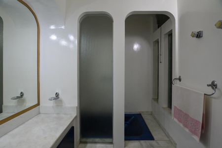 Casa à venda com 350m², 3 quartos e 4 vagasSUÍTE 1