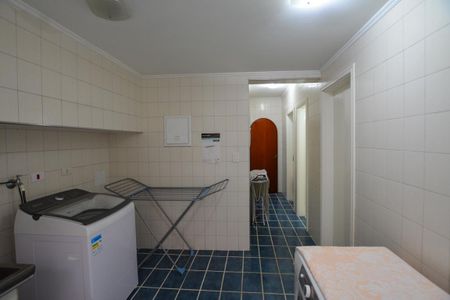 Casa à venda com 350m², 3 quartos e 4 vagasAREA DE SRVIÇO