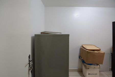 Casa à venda com 350m², 3 quartos e 4 vagasQUARTO (PEQUENO) 2 PISO INFERIOR