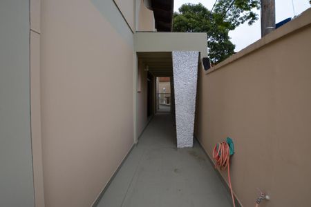 Casa à venda com 350m², 3 quartos e 4 vagasCORREDOR