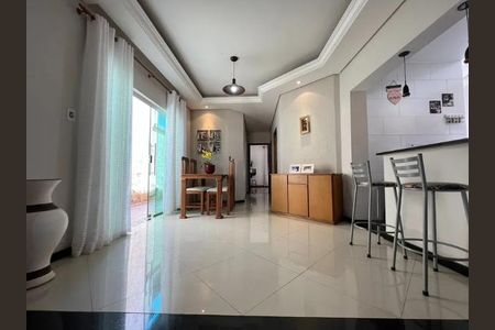 Casa à venda com 160m², 2 quartos e 3 vagas