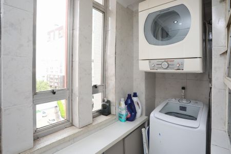 Apartamento à venda com 76m², 2 quartos e 1 vagaÁrea de Serviço