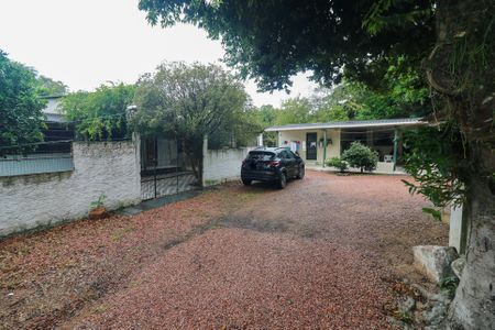 Casa à venda com 100m², 2 quartos e sem vagaQuintal