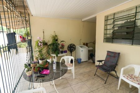 Casa à venda com 100m², 2 quartos e sem vagaÁrea de Serviço