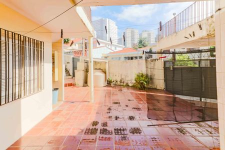 Casa à venda com 256m², 3 quartos e 2 vagasQuintal 
