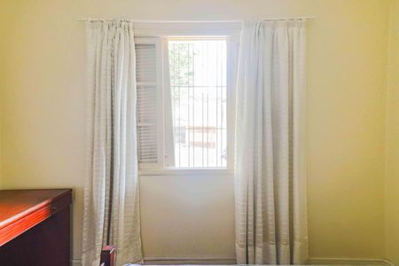 Casa à venda com 256m², 3 quartos e 2 vagasQuarto 2