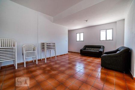 Apartamento para alugar com 47m², 2 quartos e sem vagaÁrea comum - Salão de festas