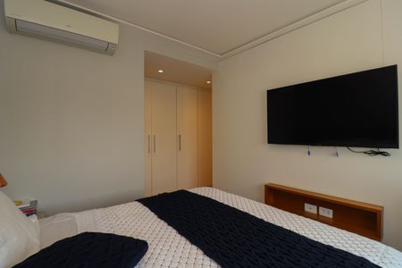 Apartamento à venda com 120m², 3 quartos e 2 vagas Apartamento à venda com 120m², 3 quartos e 2 vagasSuíte