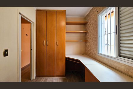 Casa para alugar com 100m², 3 quartos e 2 vagas Casa para alugar com 100m², 3 quartos e 2 vagasQuarto 2