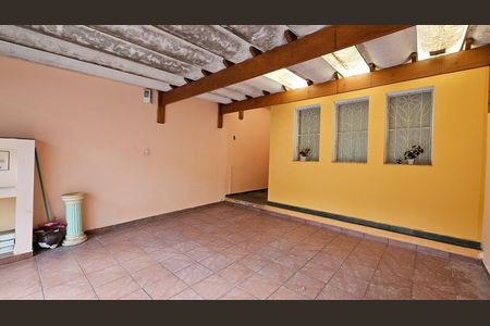 Casa para alugar com 100m², 3 quartos e 2 vagas Casa para alugar com 100m², 3 quartos e 2 vagasGaragem