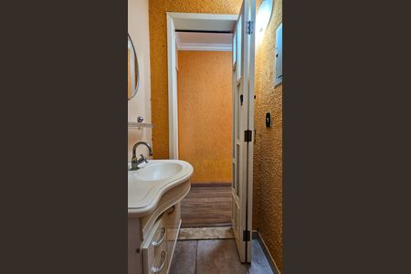 Casa para alugar com 100m², 3 quartos e 2 vagas Casa para alugar com 100m², 3 quartos e 2 vagasLavabo