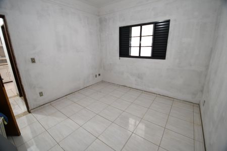 Casa à venda com 80m², 2 quartos e 7 vagasQuarto 2
