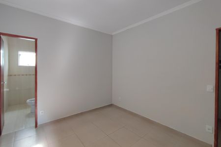 Casa à venda com 147m², 3 quartos e 3 vagasQuarto Suíte