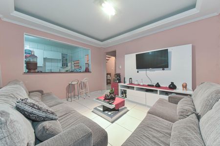 Casa à venda com 170m², 6 quartos e 2 vagasCasa 2 - Sala