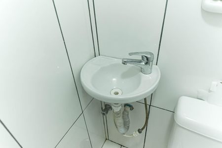 Casa à venda com 170m², 6 quartos e 2 vagasLavabo