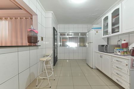 Casa à venda com 170m², 6 quartos e 2 vagasCasa 2 - Cozinha