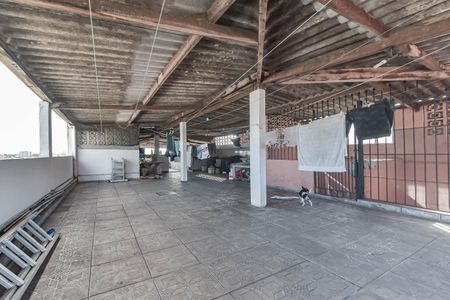 Casa à venda com 170m², 6 quartos e 2 vagasLavanderia