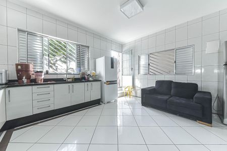 Casa à venda com 170m², 6 quartos e 2 vagasCozinha