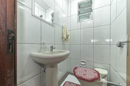 Casa à venda com 170m², 6 quartos e 2 vagasCasa 2 - Lavabo