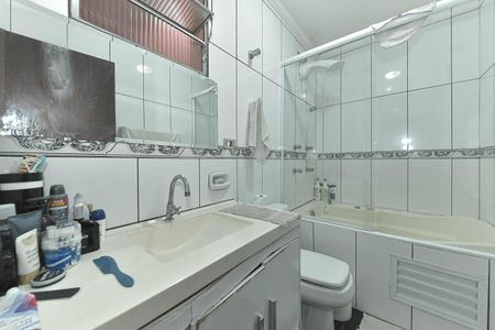 Casa à venda com 170m², 6 quartos e 2 vagasCasa 2 - Suíte 2