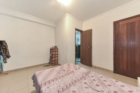 Casa à venda com 170m², 6 quartos e 2 vagasCasa 2 - Suíte 3