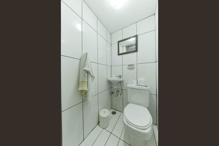 Casa à venda com 170m², 6 quartos e 2 vagasLavabo